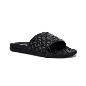 APL Lusso Slide in Black